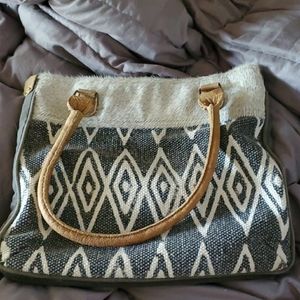 Myra bag
